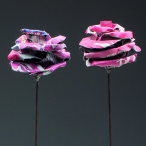 Silvano Bavia - Stemed Roses - Papier-maché